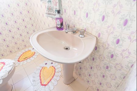 Casa à venda com 300m², 3 quartos e 3 vagasLavabo