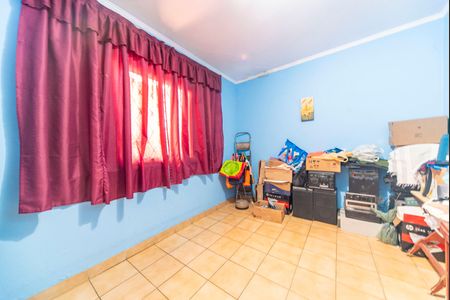 Casa à venda com 300m², 3 quartos e 3 vagasQuarto de Serviço