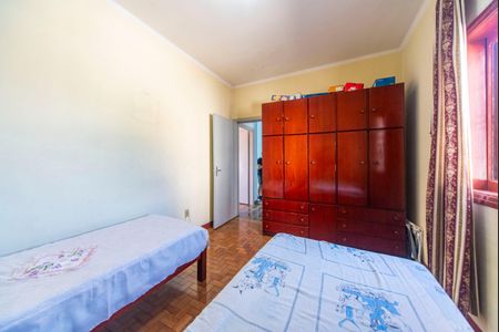 Casa à venda com 300m², 3 quartos e 3 vagasQuarto 2