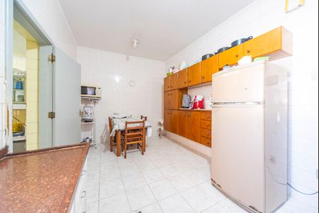 Casa à venda com 300m², 3 quartos e 3 vagasCozinha