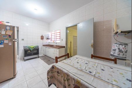 Casa à venda com 300m², 3 quartos e 3 vagasCozinha