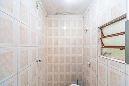 Casa à venda com 300m², 3 quartos e 3 vagasBanheiro de serviço