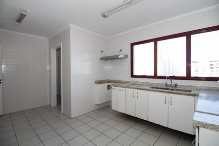 Apartamento à venda com 150m², 3 quartos e 3 vagasCozinha