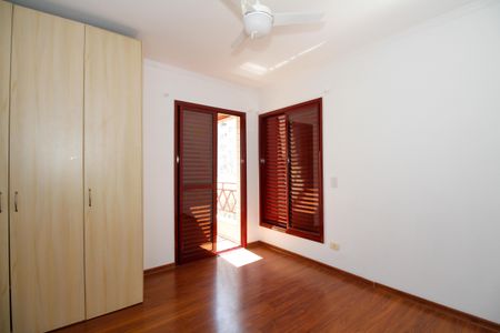 Apartamento à venda com 150m², 3 quartos e 3 vagasSuíte 2