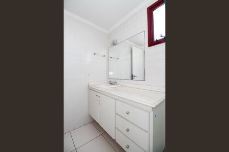 Apartamento à venda com 150m², 3 quartos e 3 vagasBanheiro da Suíte 2