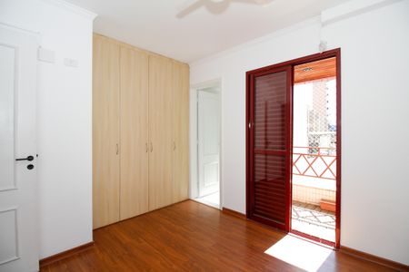 Apartamento à venda com 150m², 3 quartos e 3 vagasSuíte 1