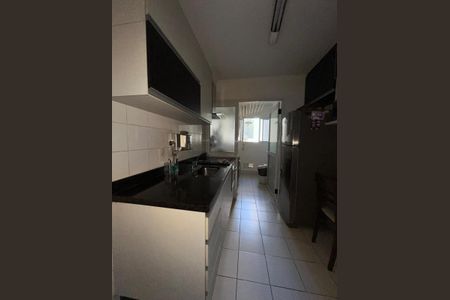 Apartamento à venda com 95m², 3 quartos e 2 vagas Apartamento à venda com 95m², 3 quartos e 2 vagasCozinha