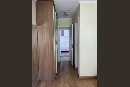 Apartamento à venda com 95m², 3 quartos e 2 vagas Apartamento à venda com 95m², 3 quartos e 2 vagasCorredor
