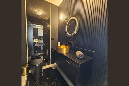 Casa para alugar com 241m², 2 quartos e 3 vagas Casa para alugar com 241m², 2 quartos e 3 vagasBanheiro