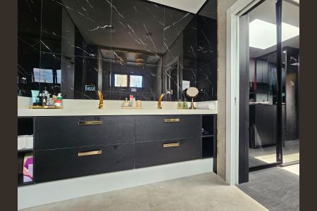 Casa para alugar com 241m², 2 quartos e 3 vagas Casa para alugar com 241m², 2 quartos e 3 vagasBanheiro