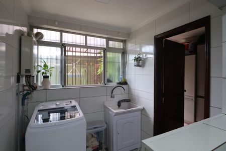 Apartamento para alugar com 181m², 3 quartos e 1 vagaÁrea de Serviço