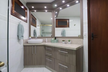 Apartamento para alugar com 181m², 3 quartos e 1 vagaBanheiro Social