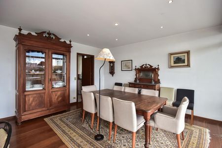 Casa à venda com 316m², 5 quartos e 4 vagasSala de Jantar