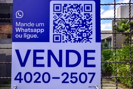 Casa à venda com 316m², 5 quartos e 4 vagasPlaca