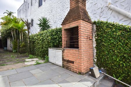 Casa à venda com 316m², 5 quartos e 4 vagasChurrasqueira