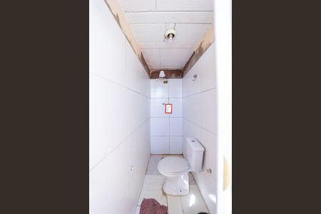 Casa à venda com 270m², 5 quartos e 3 vagasBanheiro 2