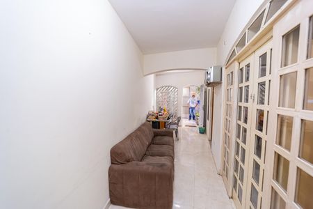 Casa à venda com 270m², 5 quartos e 3 vagasSala 2