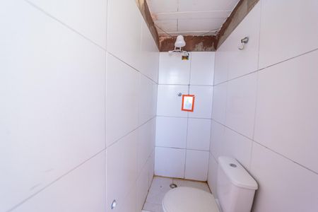 Casa à venda com 270m², 5 quartos e 3 vagasBanheiro 2