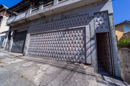 Casa à venda com 270m², 5 quartos e 3 vagasFachada