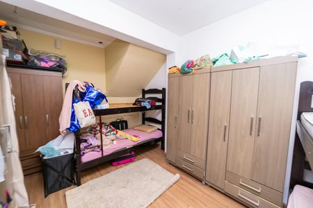 Casa à venda com 270m², 5 quartos e 3 vagasQuarto 4