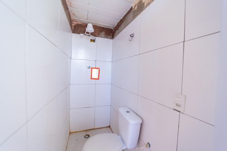 Casa à venda com 270m², 5 quartos e 3 vagasBanheiro 2