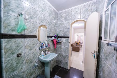 Casa à venda com 270m², 5 quartos e 3 vagasBanheiro 3