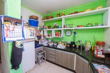 Casa à venda com 270m², 5 quartos e 3 vagasCozinha