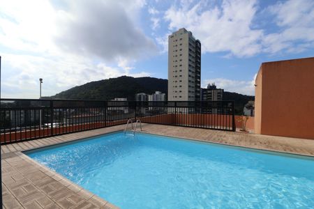 Apartamento para alugar com 70m², 2 quartos e 1 vaga Apartamento para alugar com 70m², 2 quartos e 1 vagaÁrea comum - Piscina