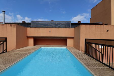 Apartamento para alugar com 70m², 2 quartos e 1 vaga Apartamento para alugar com 70m², 2 quartos e 1 vagaÁrea comum - Piscina