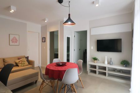Apartamento para alugar com 70m², 2 quartos e 1 vaga Apartamento para alugar com 70m², 2 quartos e 1 vagaSala