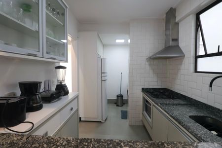 Apartamento para alugar com 70m², 2 quartos e 1 vaga Apartamento para alugar com 70m², 2 quartos e 1 vagaCozinha