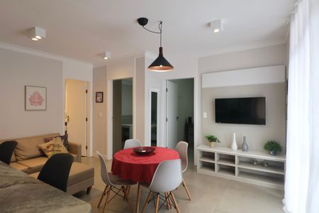 Sala de apartamento para alugar com 2 quartos, 70m² em Loteamento Joao Batista Juliao, Guarujá