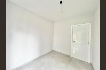 Casa à venda com 67m², 2 quartos e 1 vagaQuarto 2