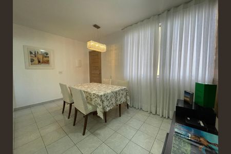 Apartamento à venda com 50m², 2 quartos e 1 vagaSala