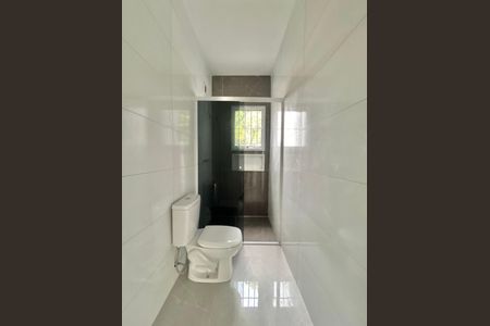 Casa à venda com 67m², 2 quartos e 1 vagaBanheiro Social