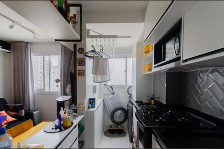 Apartamento à venda com 42m², 2 quartos e sem vagaCozinha e Área de Serviço