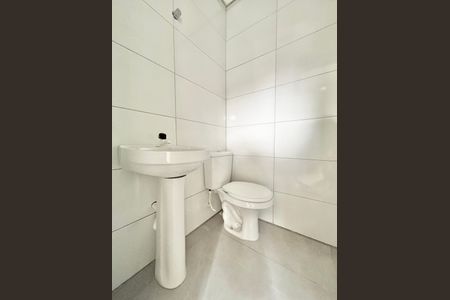 Casa à venda com 67m², 2 quartos e 1 vaga Casa à venda com 67m², 2 quartos e 1 vagaLavabo