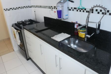 Apartamento à venda com 81m², 2 quartos e 1 vagaCozinha