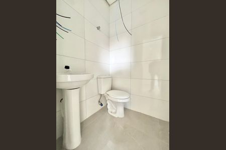 Lavabo de casa à venda com 2 quartos, 67m² em São Jorge, Novo Hamburgo