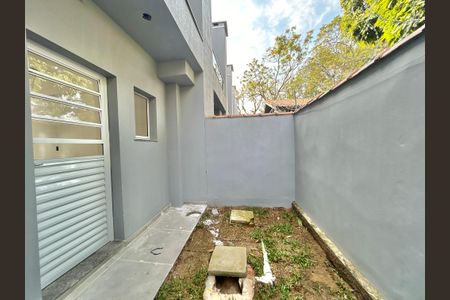 Casa à venda com 67m², 2 quartos e 1 vagaÁrea comum