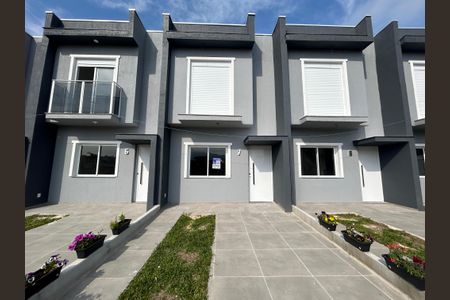 Casa à venda com 67m², 2 quartos e 1 vagaFachada