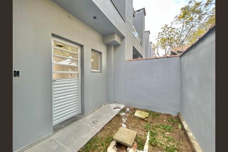 Casa à venda com 67m², 2 quartos e 1 vagaÁrea comum