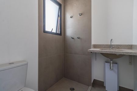 Apartamento à venda com 100m², 2 quartos e 2 vagasBanheiro da Suíte 1