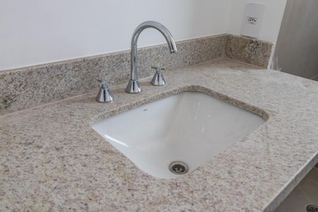 Apartamento à venda com 100m², 2 quartos e 2 vagasBanheiro da Suíte 2