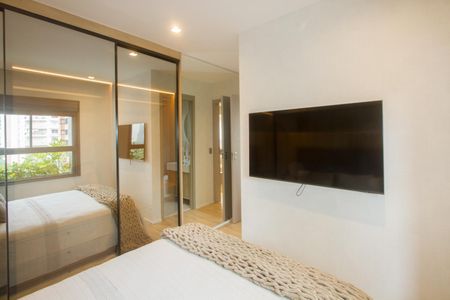 Apartamento à venda com 81m², 2 quartos e 1 vaga Apartamento à venda com 81m², 2 quartos e 1 vagaSuíte