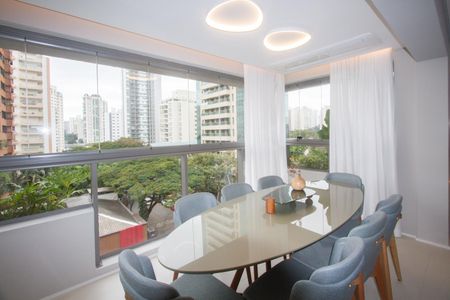 Sala de apartamento à venda com 2 quartos, 81m² em Brooklin, São Paulo