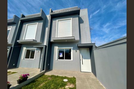 Casa à venda com 67m², 2 quartos e 1 vagaFachada