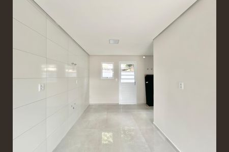Casa à venda com 67m², 2 quartos e 1 vagaÁrea de Serviço
