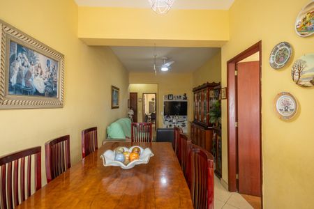 Apartamento à venda com 96m², 3 quartos e 1 vaga Apartamento à venda com 96m², 3 quartos e 1 vagaSala