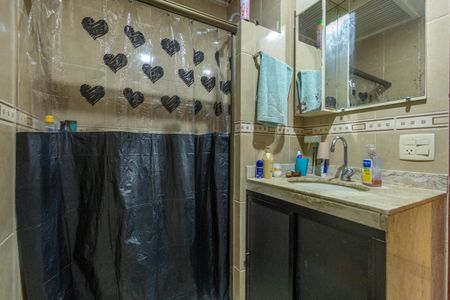 Apartamento à venda com 96m², 3 quartos e 1 vaga Apartamento à venda com 96m², 3 quartos e 1 vagaBanheiro 1